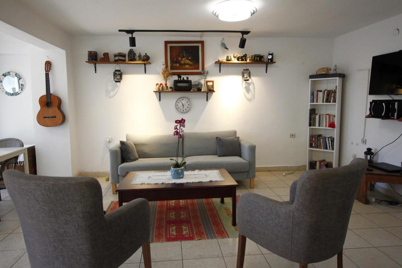 Bonapart Hotel Çeşme Esterno foto
